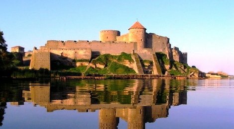 Akkerman Fortress and Shabo Wine Center Day Tour from Odessa from €80, 112