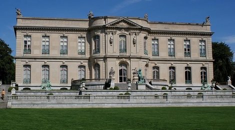 На фото: Дворцы Ньюпорта- 165 USD, 118 Дворцы Ньюпорта- 165 USD, 118