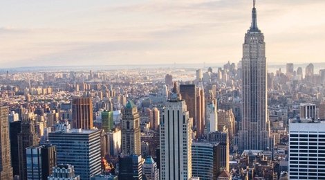 На фото: Нью-Йорк - 120 USD, 118 Нью-Йорк - 120 USD, 118