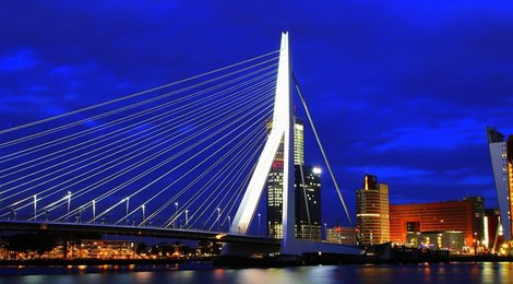 Эразмусов мост в Роттердаме, 112