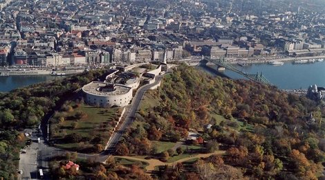 На фото: Гора Геллерт, 118 Гора Геллерт, 118