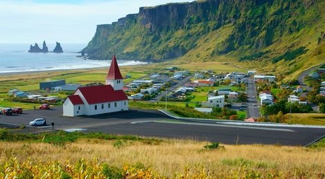 На фото: Пальцы Тролля. Черный пляж Рейнисфияра, 119 Пальцы Тролля. Черный пляж Рейнисфияра, 119