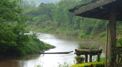 На фото: Луангнамтха, 118 Луангнамтха, 118