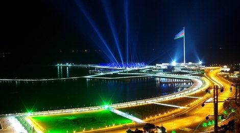 На фото: Площадь Государственного флага, 118 Площадь Государственного флага, 118