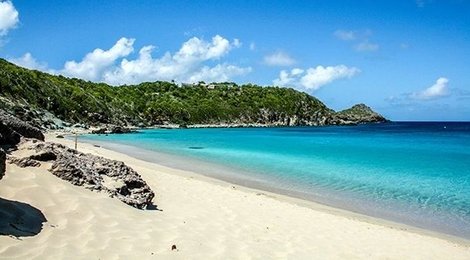 На фото: Пляж Коломбье, 118 Пляж Коломбье, 118