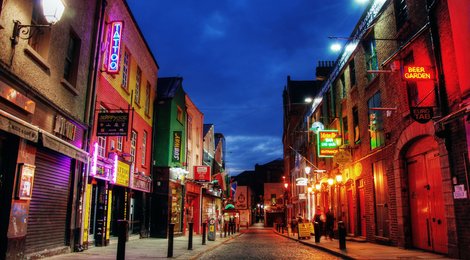 На фото: Темпл-Бар, 118 Темпл-Бар, 118