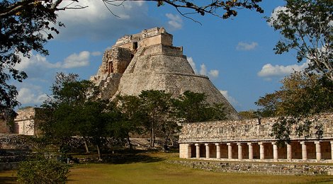 На фото: Ушмаль, 118 Ушмаль, 118