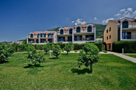 Чорногорія Holiday Home Delux Villa