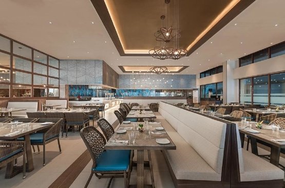 Філіппіни Henann Crystal Sands Resort