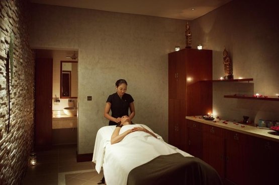 ОАЕ Raffles Dubai