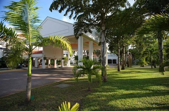 Кенія Sarova Whitesands Beach Resort & Spa