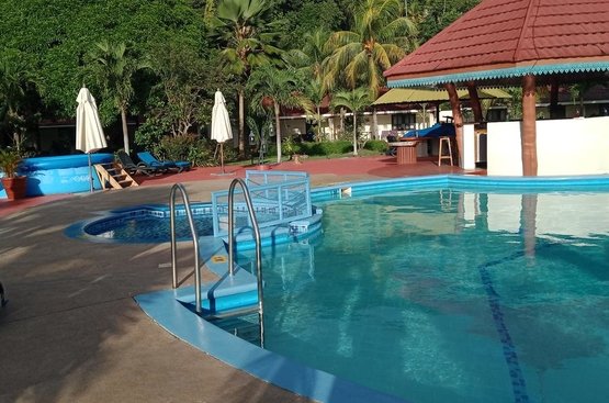 Сейшели Berjaya Praslin Resort