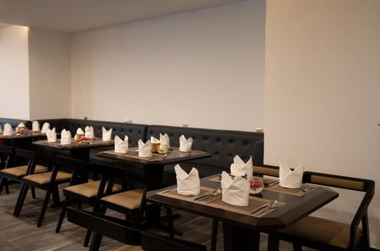 Вьетнам Majestic Premium Hotel