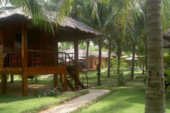 В'єтнам Coco Beach Resort