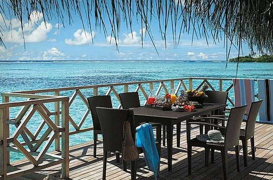 Мальдіви Four Seasons Resort
