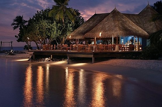 Мальдіви Four Seasons Resort