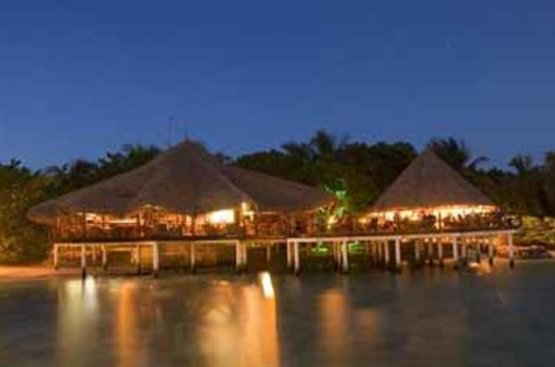 Мальдіви Eriyadu Island Resort