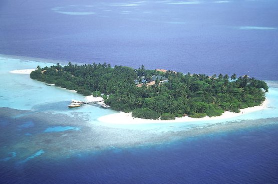 Мальдіви Embudu Village