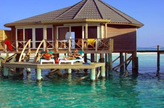 Мальдіви Kuredu Island Resort Maldives