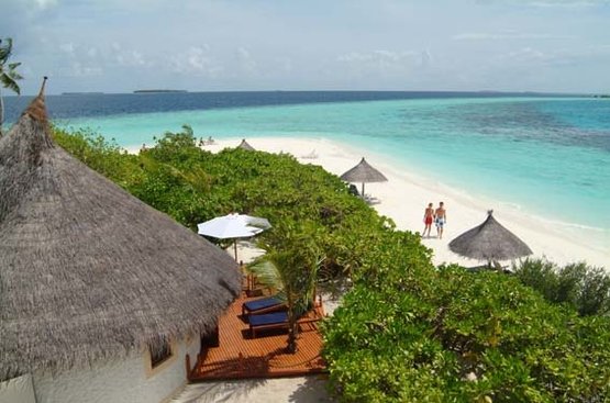 Мальдіви Vilu Reef Beach & Spa Resort