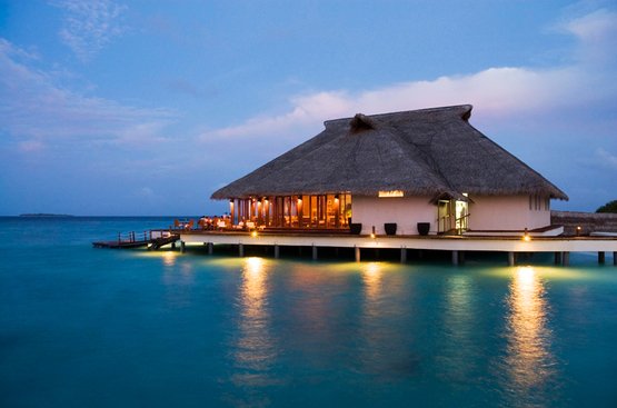Мальдіви Adaaran Prestige Water Villas