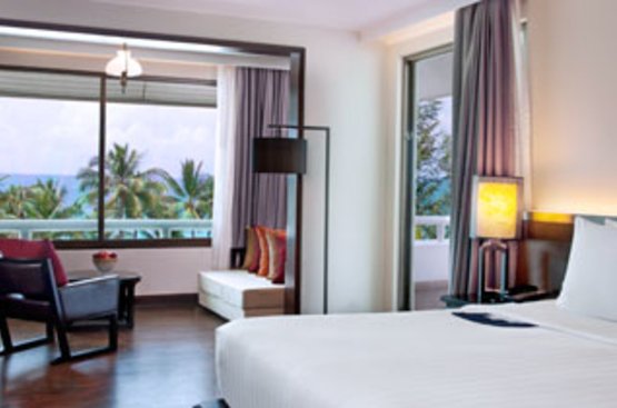 Таїланд Le Meridien Phuket Beach Resort