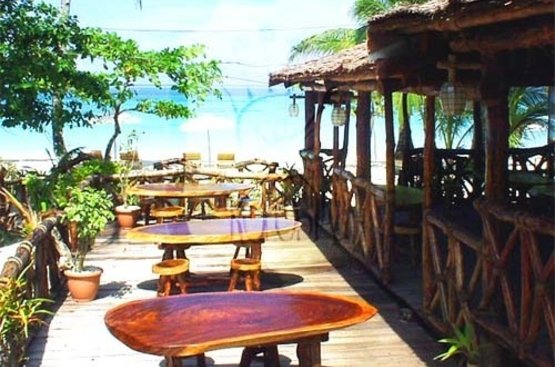  Surfside Boracay Resort & Spa