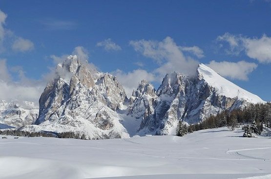 Италия Alpina Dolomites