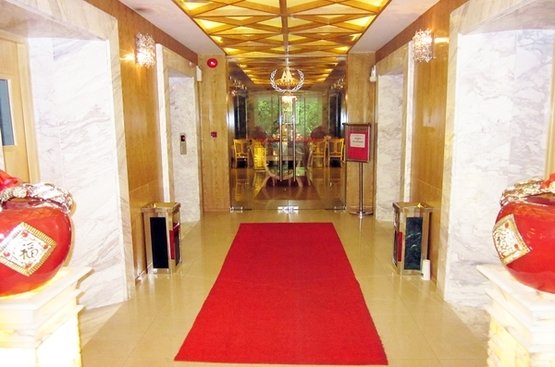 В'єтнам Mai Hotel
