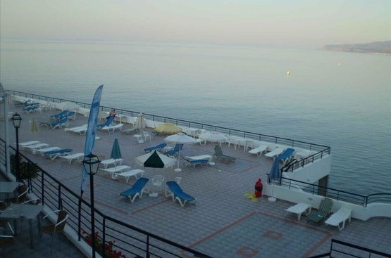 Греція Stelios Horizon Beach Hotel