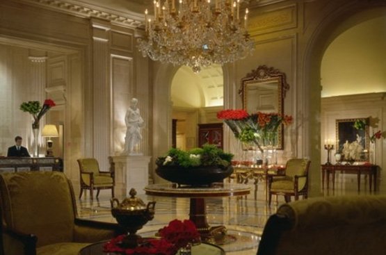 Франція Four Seasons Hotel George V Palace