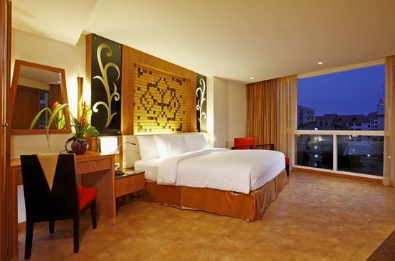 Таїланд Centara Nova Hotel & Spa