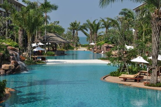 Таїланд Ravindra Beach Resort & Spa