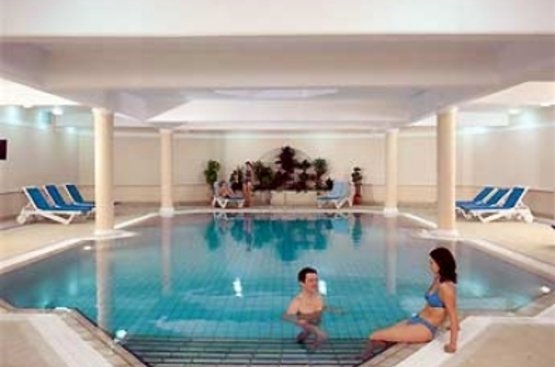 Кіпр Crown Resorts Henipa