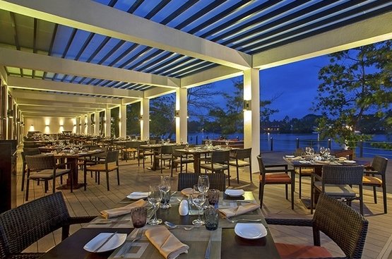 Шрі Ланка Centara Ceysands Resort & Spa