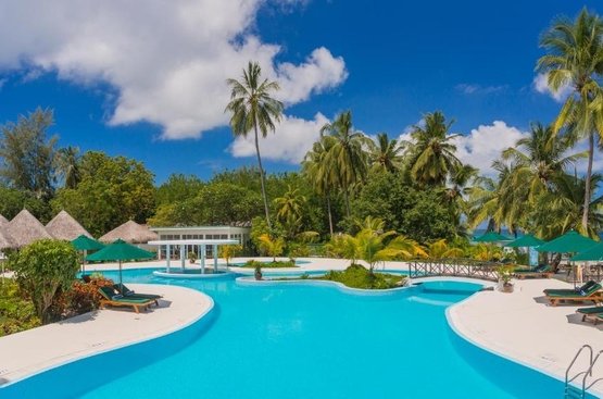 Мальдивы Equator Village Resort