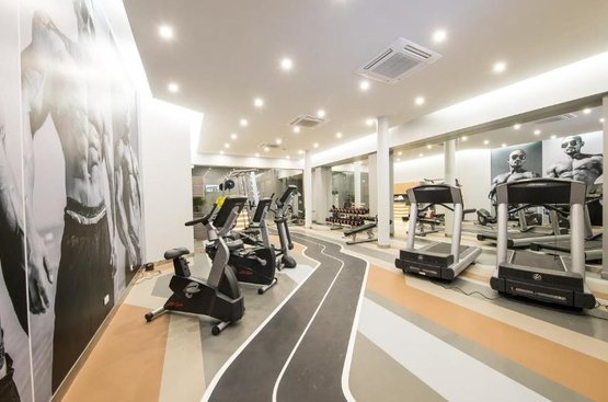 Таїланд Crest Resort & Pool Villas