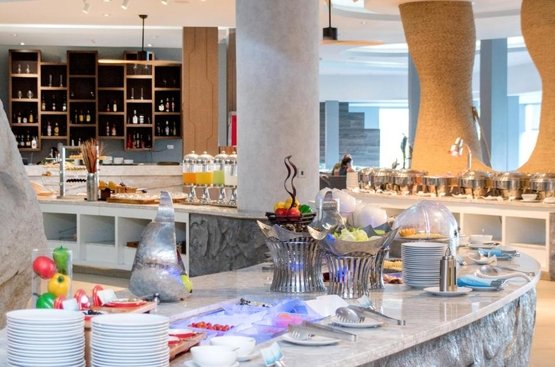 Таїланд Crest Resort & Pool Villas