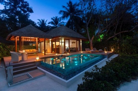 Мальдіви Baros Maldives