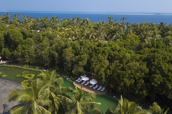 Мальдіви Dreamland — The Unique Sea & Lake Resort