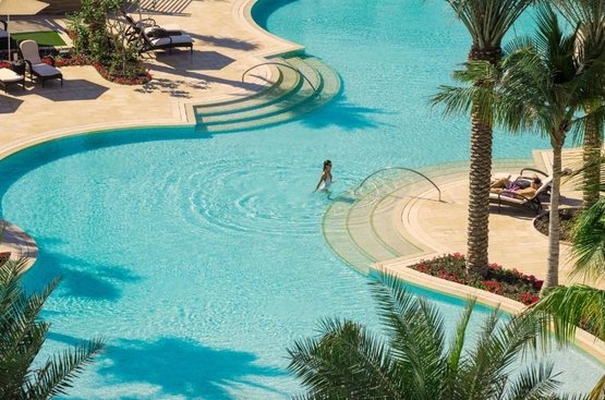 ОАЕ Four Seasons Resort Dubai at Jumeirah Beach