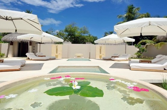 Мальдіви Ayada Maldives