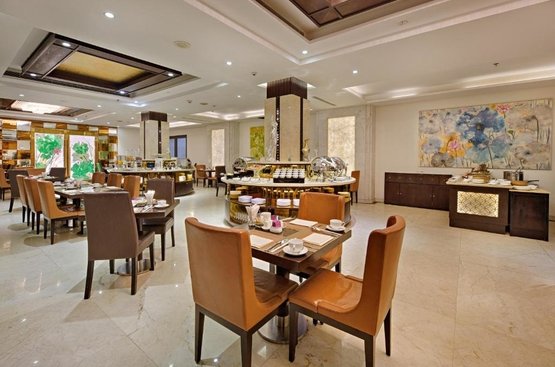 Вьетнам Holiday Beach Hotel Danang