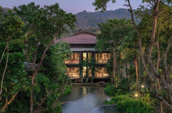 Таїланд Pullman Phuket Arcadia Naithon Beach