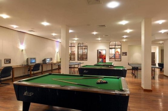  Diani Reef Beach Resort & Spa