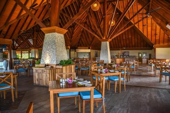 Мальдіви Reethi Faru Resort