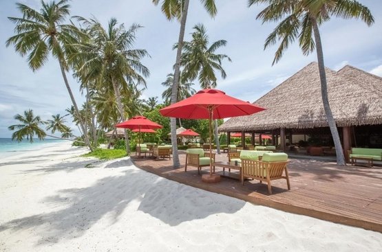 Мальдіви Reethi Faru Resort
