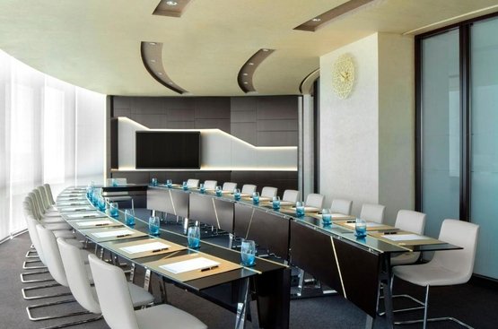 ОАЕ Jumeirah Emirates Towers Dubai