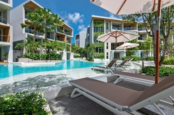 Таїланд Wyndham Grand Nai Harn Beach Phuket