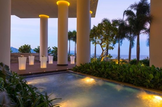 Вьетнам InterContinental Nha Trang by IHG